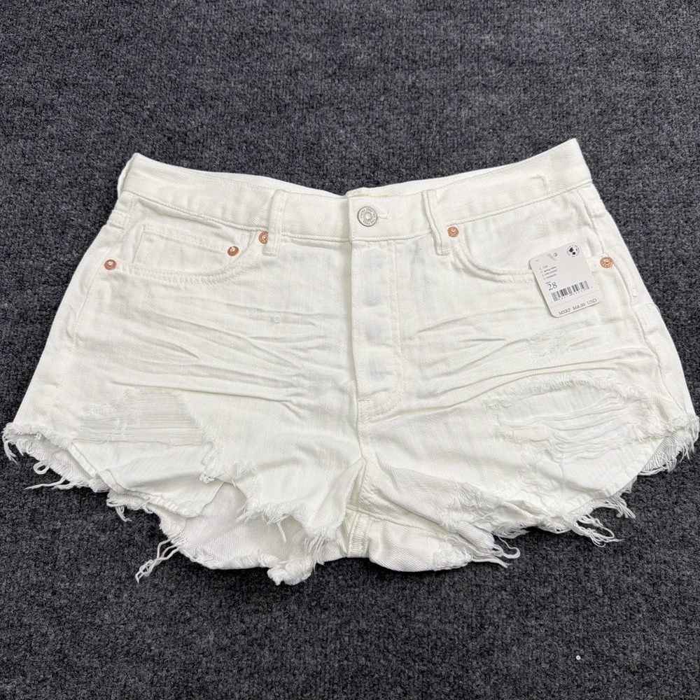 $68 Free People Women's White Loving Good Vibrations Cutoff Denim Shorts Size 28